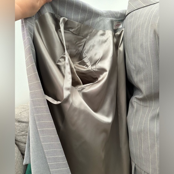 vintage 1940s suit set// FOUR PIECE grey + purple pinstripe - Picture 7 of 16